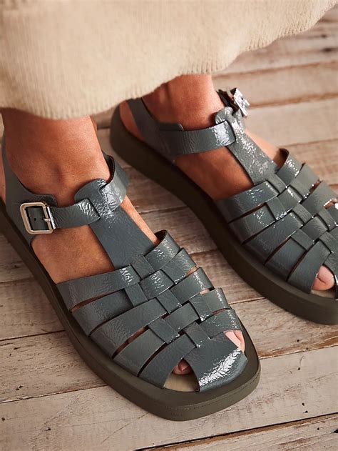 fisherman summer sandals.